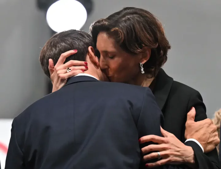 French President Macron's 'steamy' embrace and kiss with his sports minister at the Olympics raises eyebrows (photos)