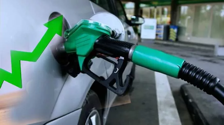 Smuggled Nigerian petrol floods West African markets, sells for N1,700/litre