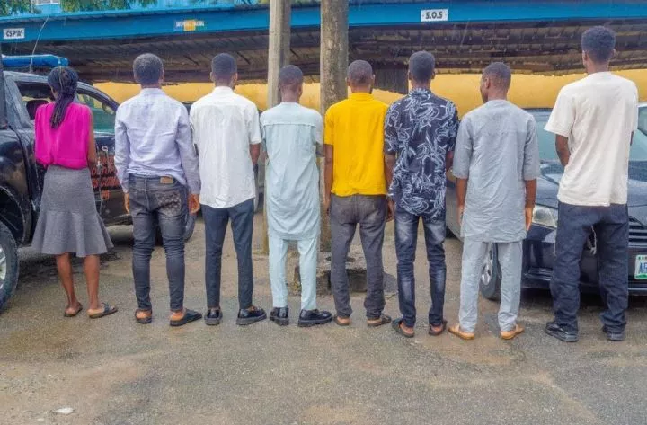 Rivers Police Arrests Five For Allegedly Running A Fake Business Platform That Promises Fake Job Opportunities In Oil/Gas Sector