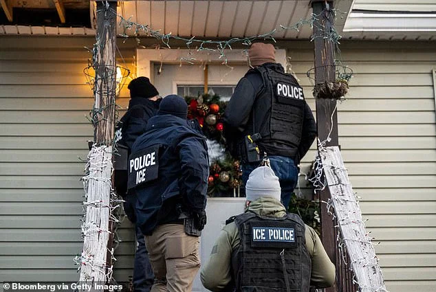 Immigration and Customs Enforcement (ICE) said it made 956 arrests nationwide on Sunday and 286 on Saturday