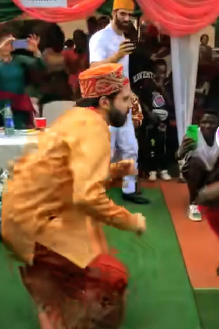 'Una don lock client give una sister marry' - Reaction as Oyinbo man showcases impressive dance moves at wedding (Video)