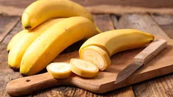 Banana On Empty Stomach: What Happens When You Eat Banana First Thing in the Morning?