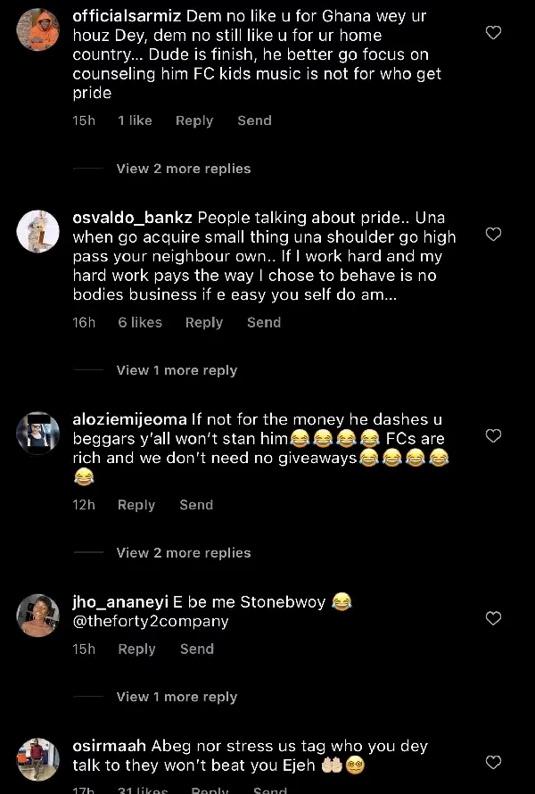 Netizens drag Stonebwoy for allegedly shading Wizkid