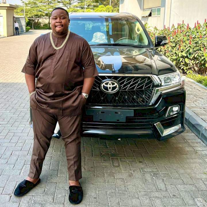 Man leaks chat, calls out Cubana Chief Priest over unpaid debt since 2019 (Screenshots)