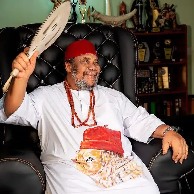'Pete Edochie disrespected the king' - Reactions as actor exchanges handshake with Ooni of Ife (Video)