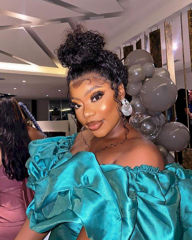 Ashmusy acquires a multimillion naira mansion as she hits one million followers on Instagram (Photos)