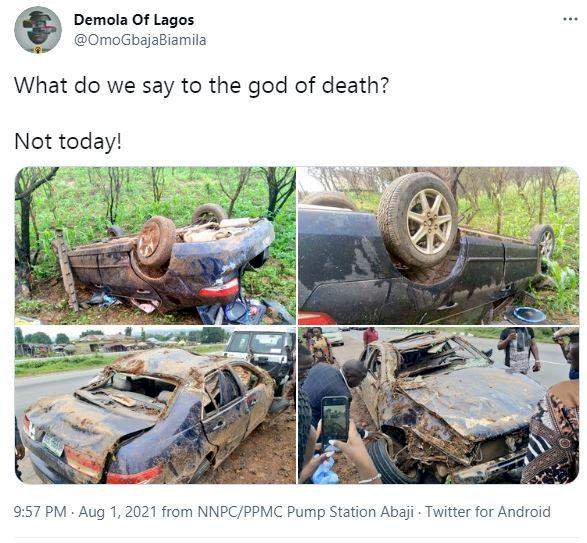 Man rejoices after surviving a ghastly car accident (Photos)