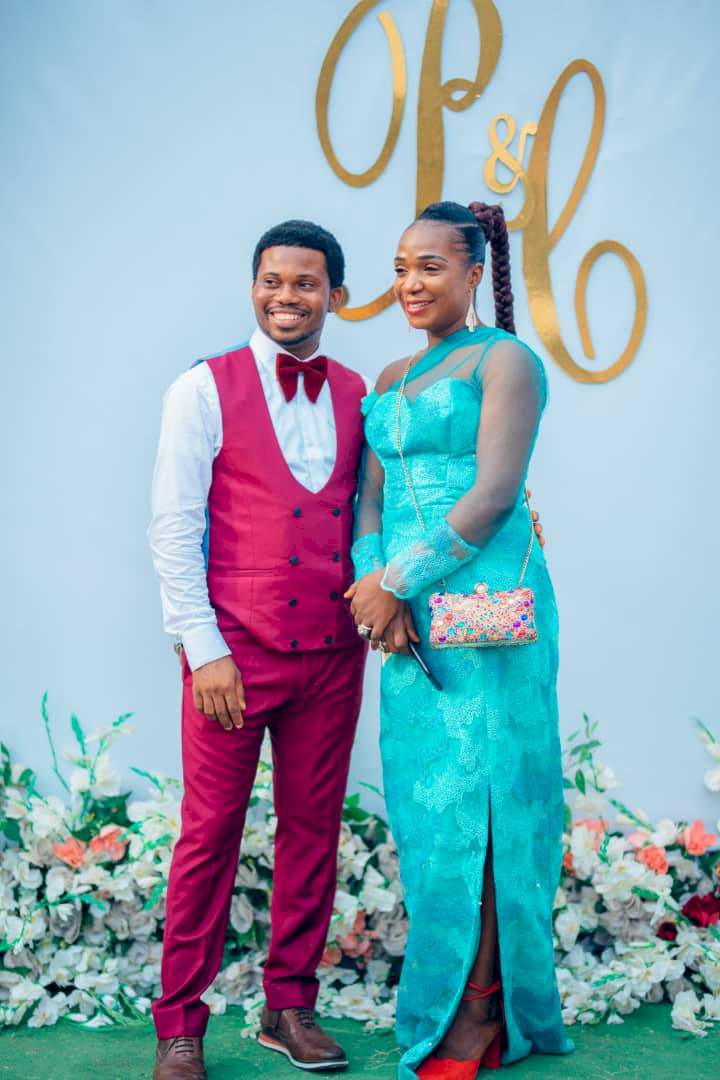 'She knelt down, grabbed my legs' - Man recounts girlfriend's priceless reaction after giving her N10K, says she's his wife today