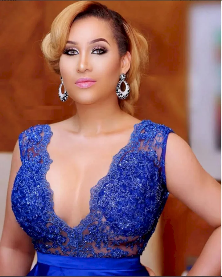 Linda Ikeji sets record straight after being called out by Caroline Danjuma for ruining her marriage (Screenshots)