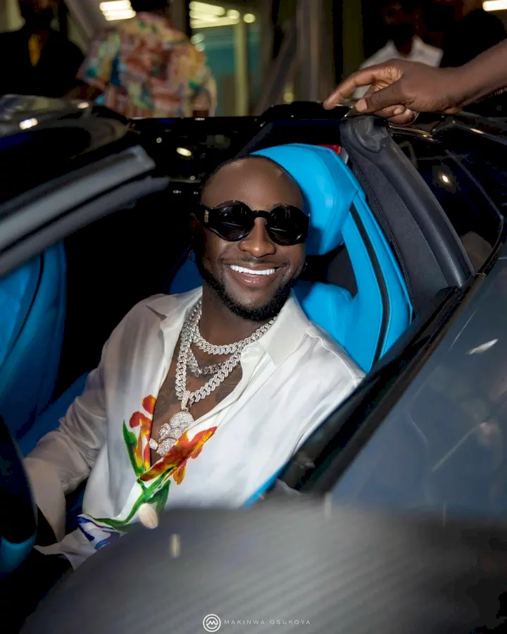 'A night out like this cost me N12.5M' - Davido brags as he reveals reason for announcement