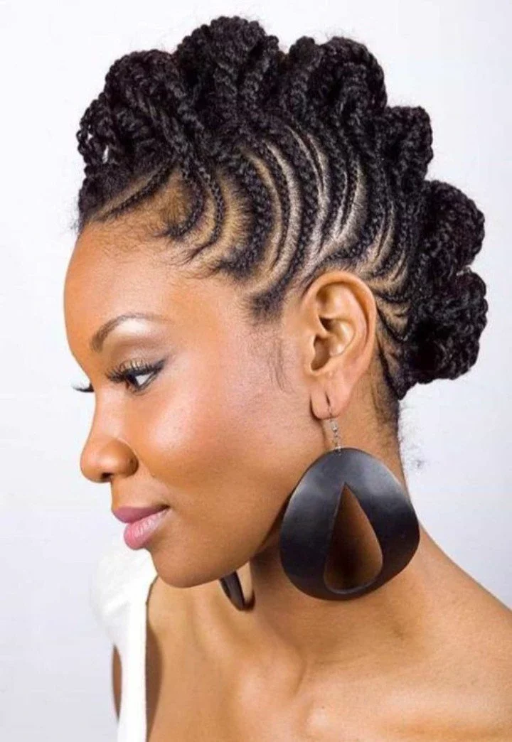 Fascinating ways to rock your natural hair stylishly.