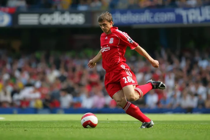 Stephen Warnock in action for Liverpool back in 2006 (Image: Getty)