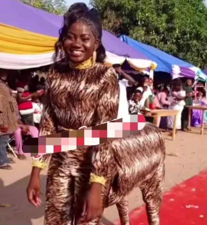 'Ghana, are we cursed? - Knocks as Ghanaian lady slays in horse-inspired attire, graduates from fashion design school