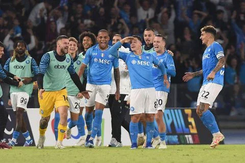 Osimhen's Teammates Locked In A Room By Napoli Owner In Drastic Response To Poor Form