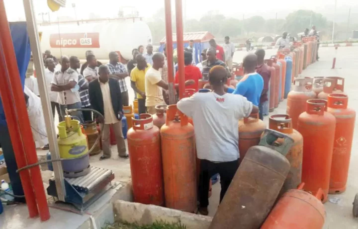 Nigerian govt removes VAT on cooking gas, CNG, diesel