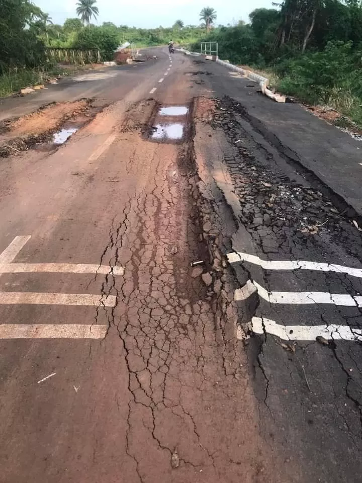 Road attracted by Senator Orji Uzor Kalu gets washed off by rain few months after it was commissioned