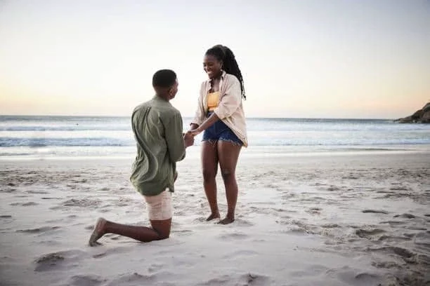 Why do people propose on one knee? Here's all you need to know