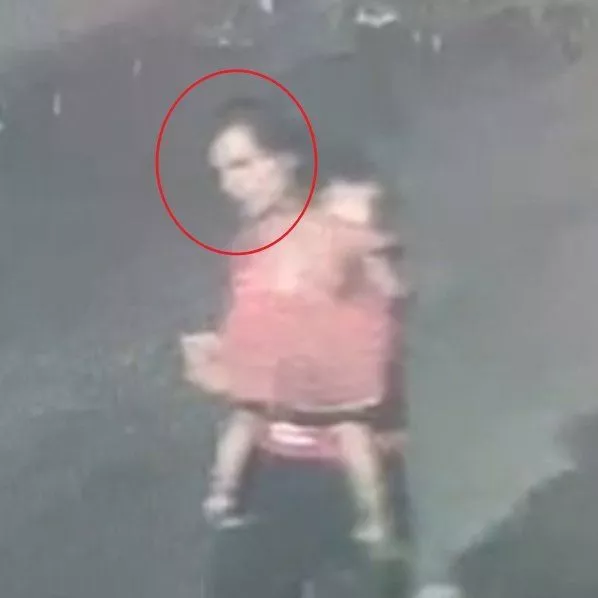 India: 48-year-old man abducts 3-year-old girl sleeping with her mother outside a temple and r@pes her (video)