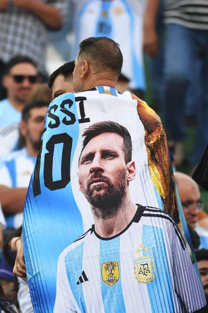 The ban didn't stop a fan from rocking a Messi cape