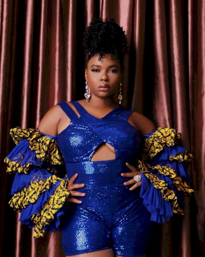 Singer, Yemi Alade slams troll who advised her to get pregnant and give birth to a child