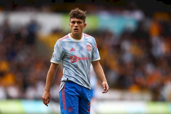 Daniel James completes £25m transfer move from Manchester United to Leeds