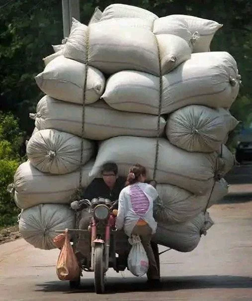 Check Out Photos of Overloaded Vehicles That Are Too Hard to Believe Are Real