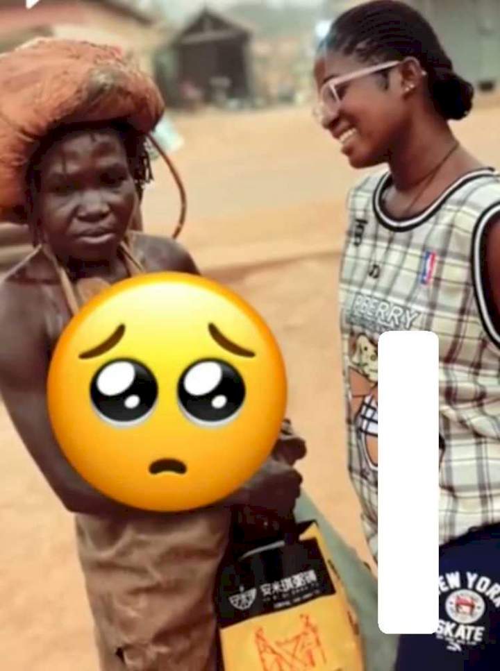 Lady shares touching moment with alleged mother who is mentally ill (Video)
