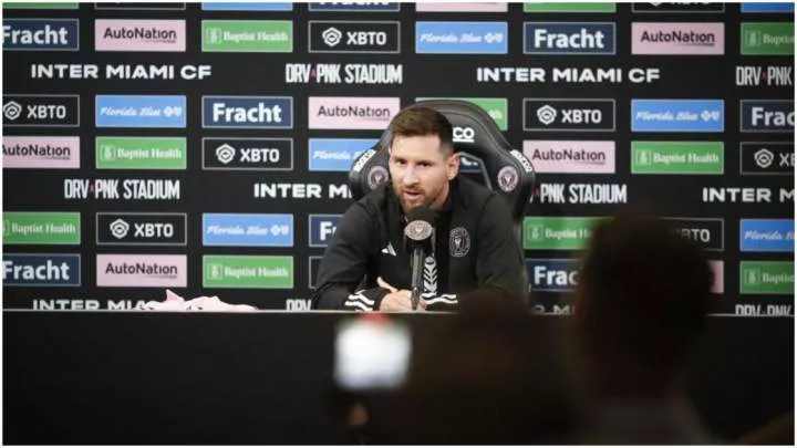 Lionel Messi speaks during a news conference at DRV PNK Stadium. Photo by Marco Bello.