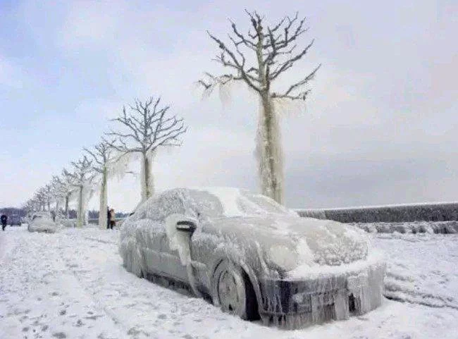 The Coldest Village In The World, Where It Is So Cold That Even Eyelashes Freeze (Photos))