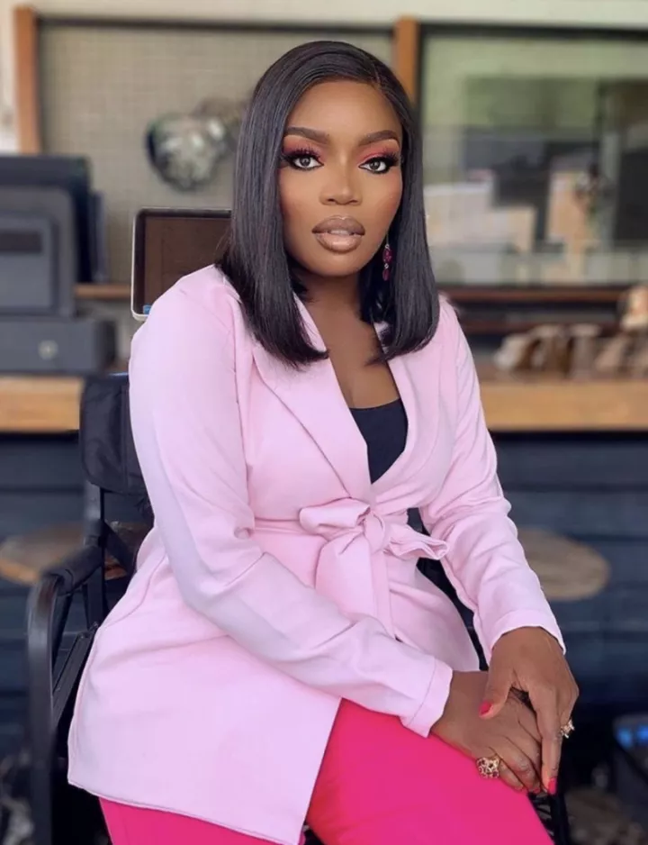 My ring fingers are empty - Bisola Aiyeola reacts to engagement rumours (Video)