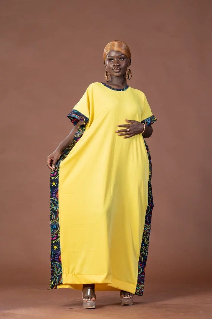 Gorgeous Blended Styles of Ankara Plain and Pattern For Ladies