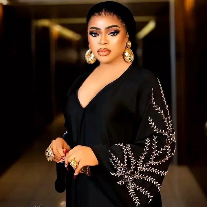 Drama as Bobrisky issues warning to Verydarkman