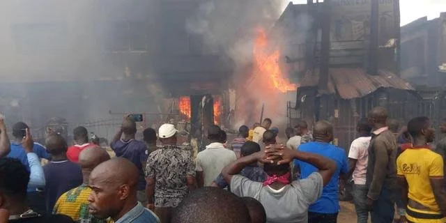 Fire razes buildings in Lagos market