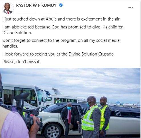 Deeper Life's Pastor Kumuyi under fire after arriving crusade in exotic limousine, jets