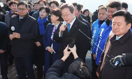 South Korea's opposition party leader Lee Jae-myung speaks during his visit to Busan, moments before he was stabbed
