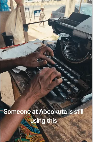 'She types better than most young people' - Man flabbergasted as he sees old woman still using typewriter