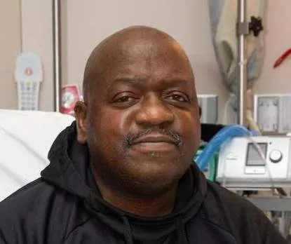 First man to get pig kidney transplant dies