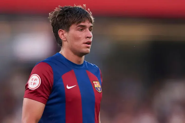 Transfer: Chelsea trigger Barcelona striker's release clause after Maresca phone call