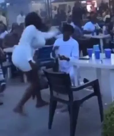 Surprise Proposal Goes Wrong - Lady Gives Boyfriend Hot Slap As He Proposes To Her In Public Surprise Proposal Goes Wrong - Lady Gives Boyfriend Hot Slap As He Proposes To Her In Public