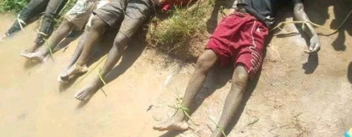Five Young Men Drown In Aza River While Heading To A Wake In Abia Five Young Men Drown In Aza River While Heading To A Wake In Abia