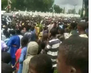 Live Update: 3 killed, many injured as protest turns violent in Kaduna