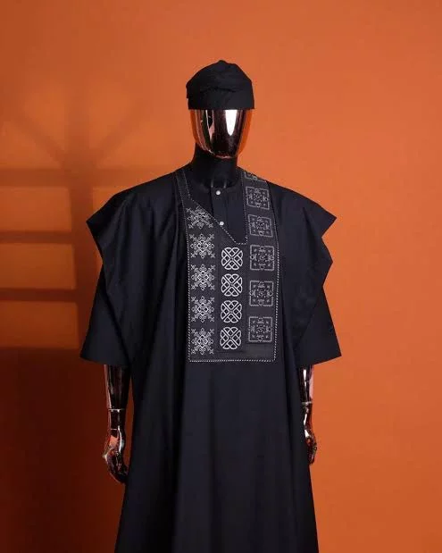 Black Agbada Styles For Men To Rock An Event.