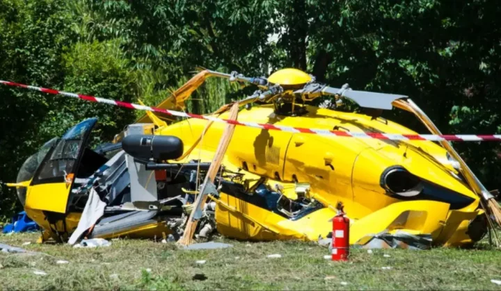 Many feared dead as two helicopters collide mid-air, crash Many feared dead as two helicopters collide mid-air, crash