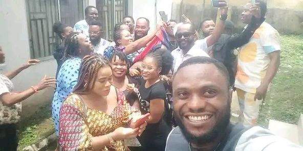 Friends celebrate as court grants bail to Nollywood actor Moses Armstrong after being detained for allegedly raping minor 