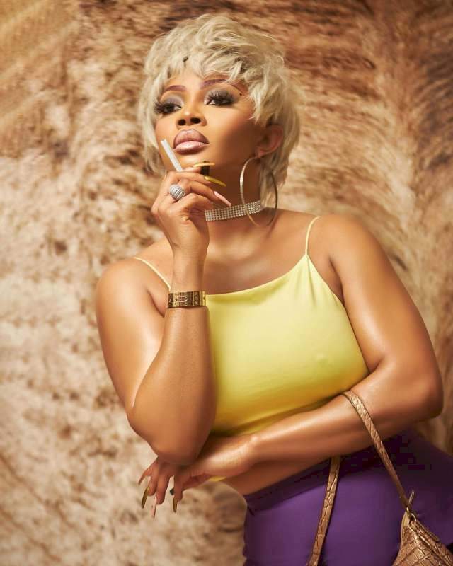'Both of you are mad' - Between Toke Makinwa and a troll who claims that her ex gave her fame