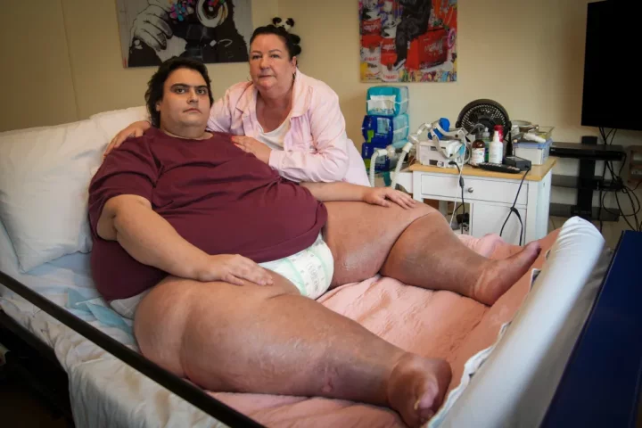 I cry myself to sleep every night - UK?s heaviest man reveals how doctors tried to send him to zoo for X-ray