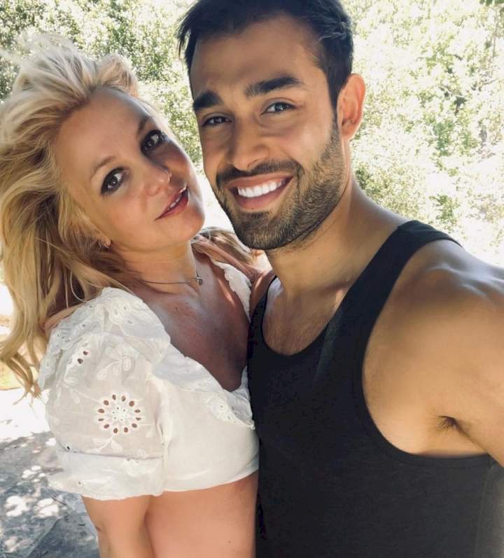 Britney Spears shares nude photos from vacation after conservatorship win