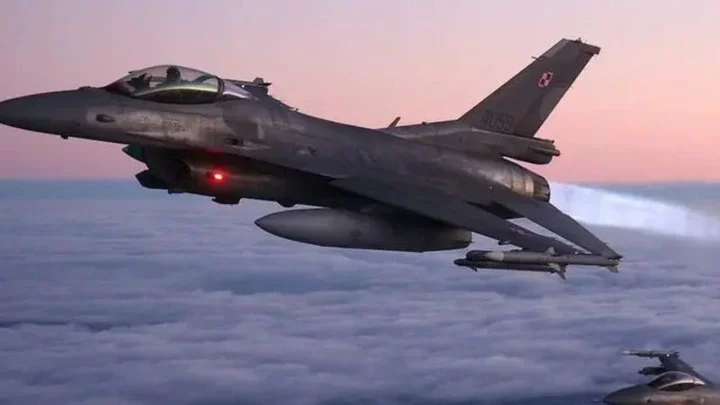 F-16s vs. Russia's Best: The Battle for Air Supremacy Over Ukraine