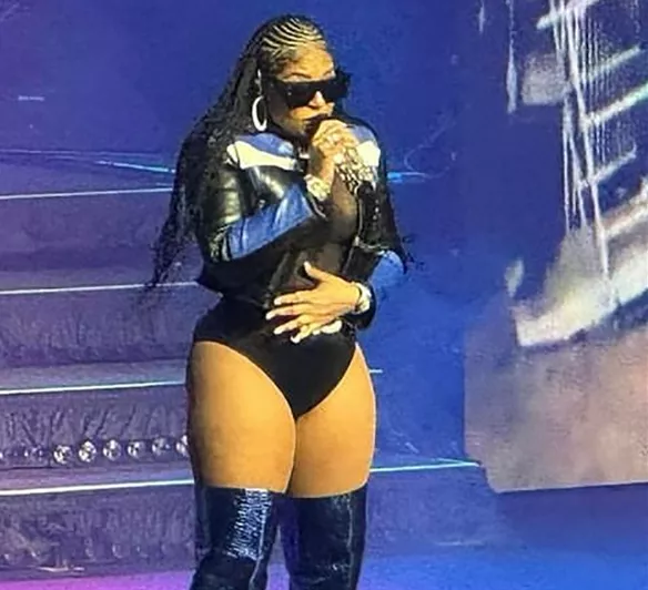 Ashanti shows hint of tiny baby bump after photo of her flat tummy raised questions