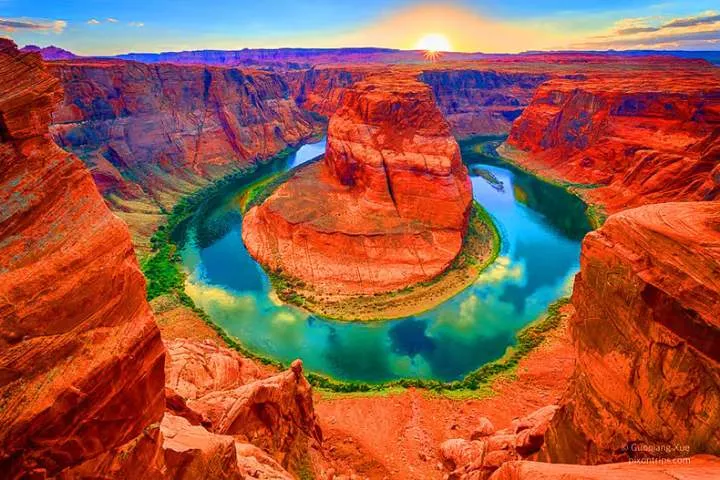 7 natural wonders of mother nature you won't believe exist